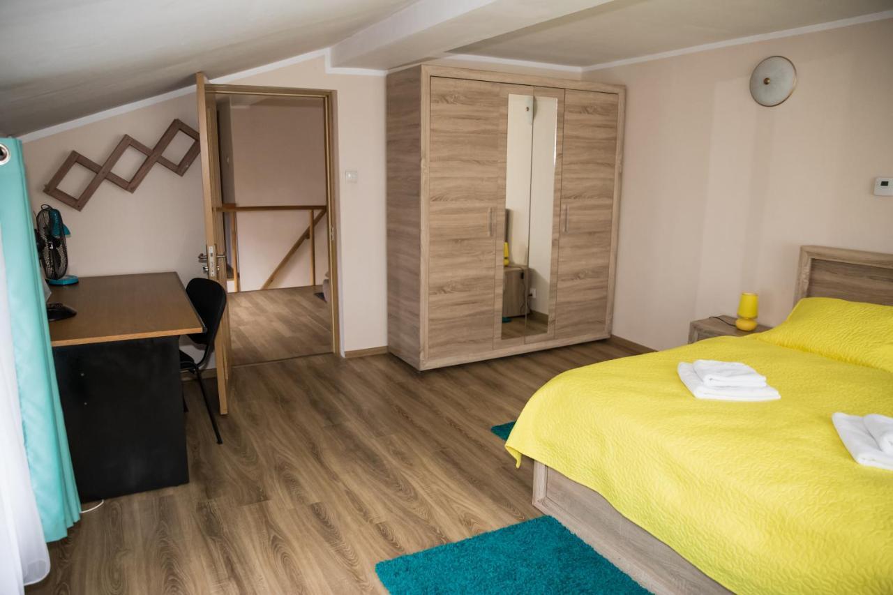 Apartament Beta Apartment Bistrita  Exterior photo